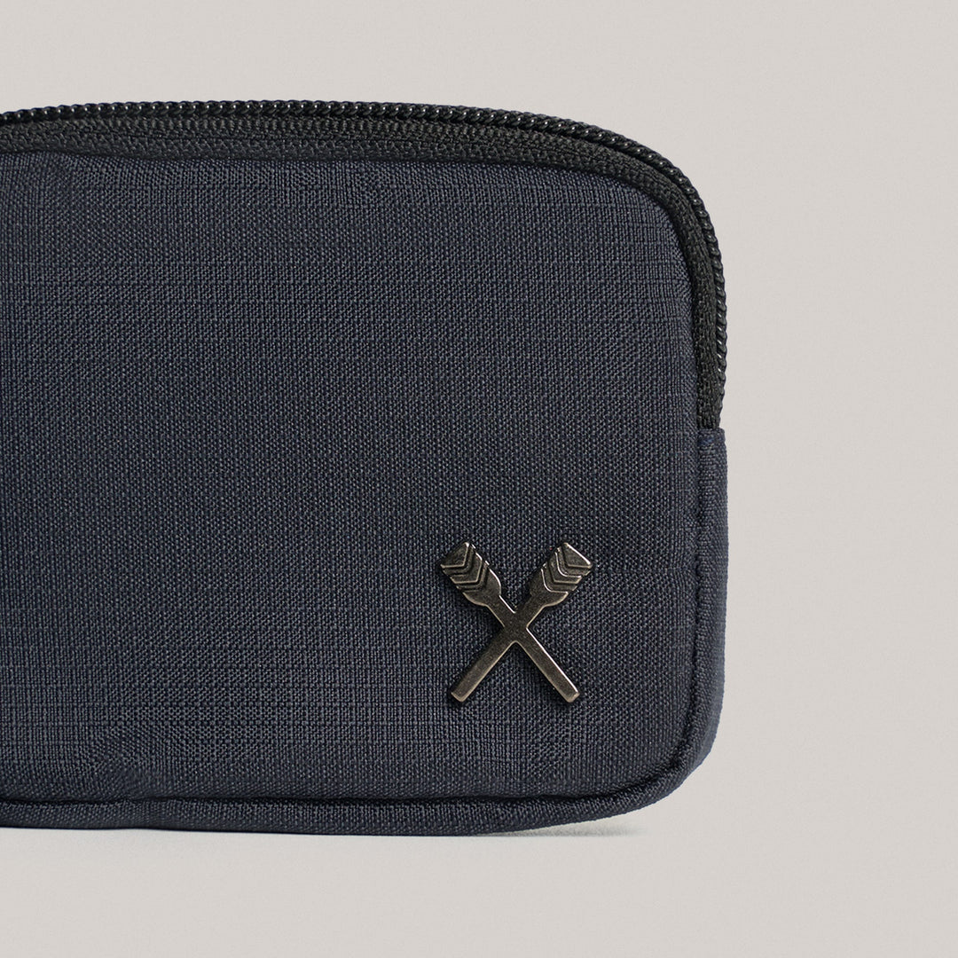 Coin Purse With Metal Oar