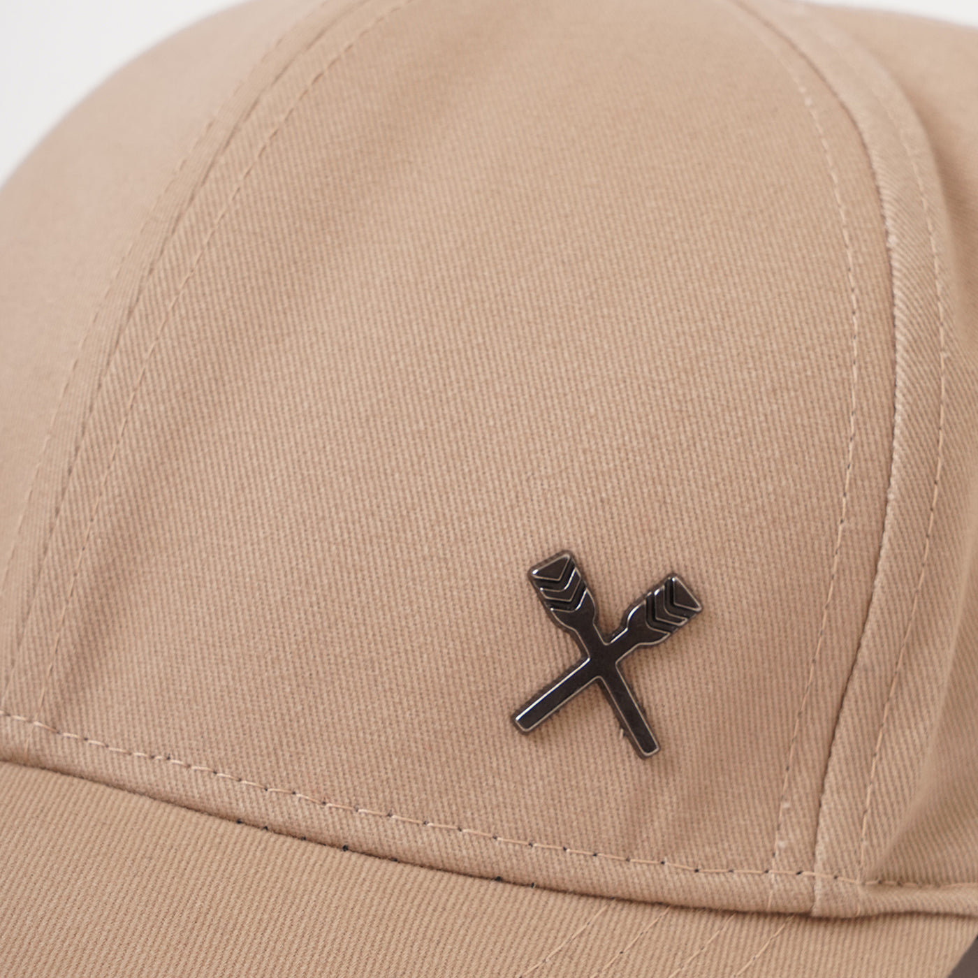 Baseball Cap With Metal Oar