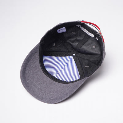 Baseball Cap With Contrast Adjuster