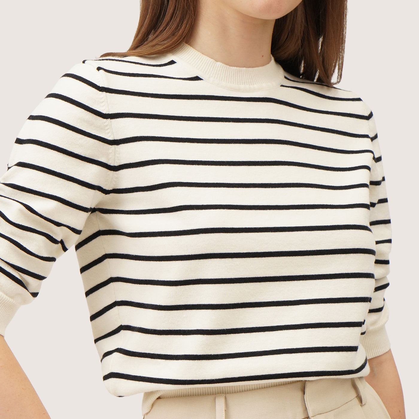 981839-Off White (3).jpg