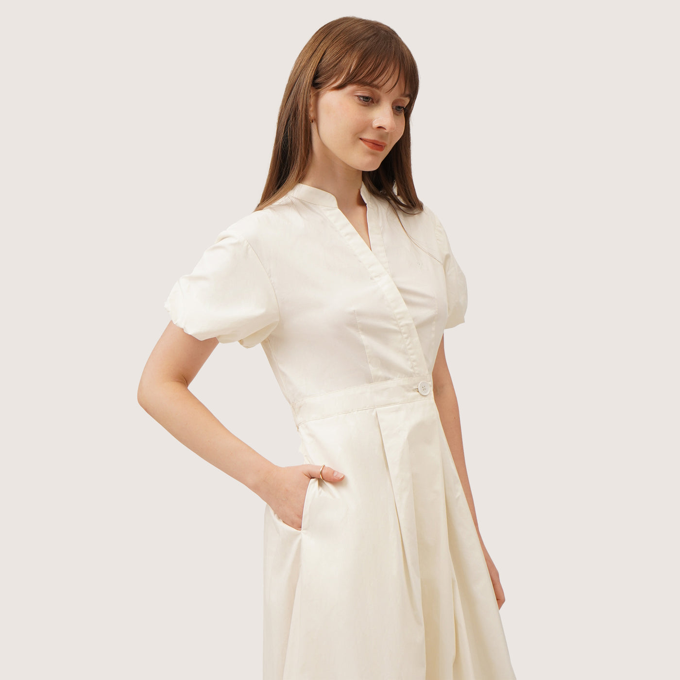 983589-Off White (5).jpg