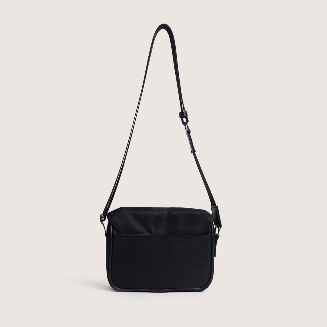 Boxy Camera Sling Bag – Regatta Lifestyle