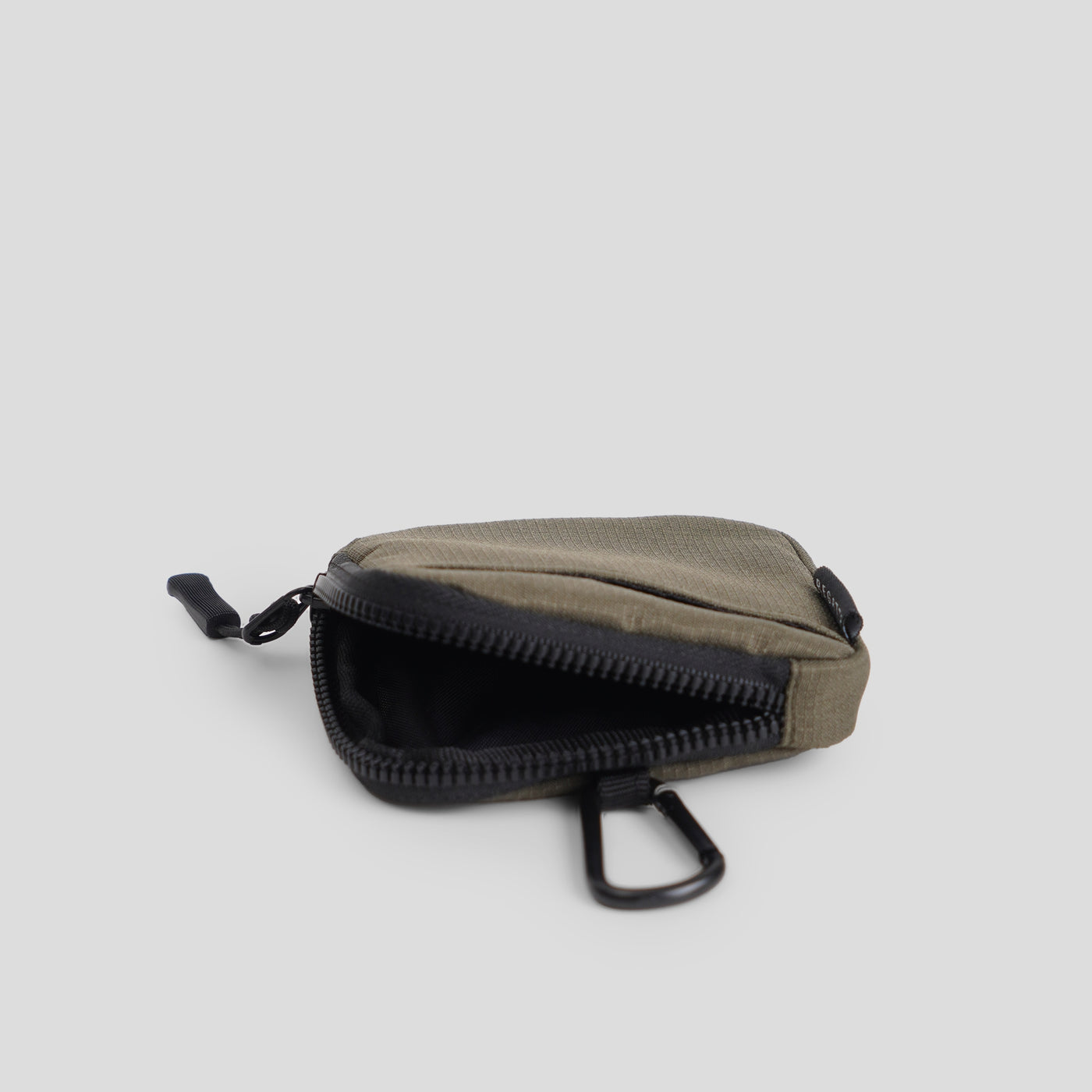 986551-Olive (3).jpg