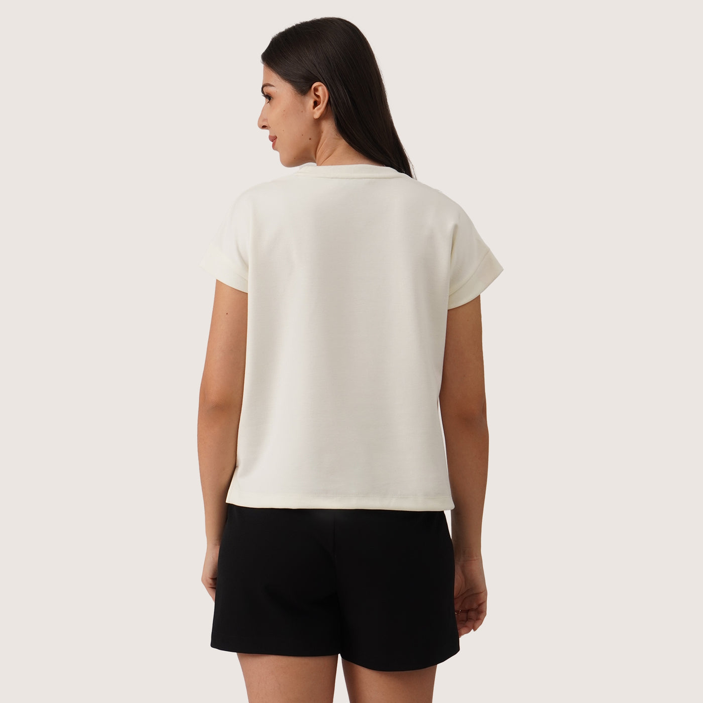 986722-Off White (1).jpg