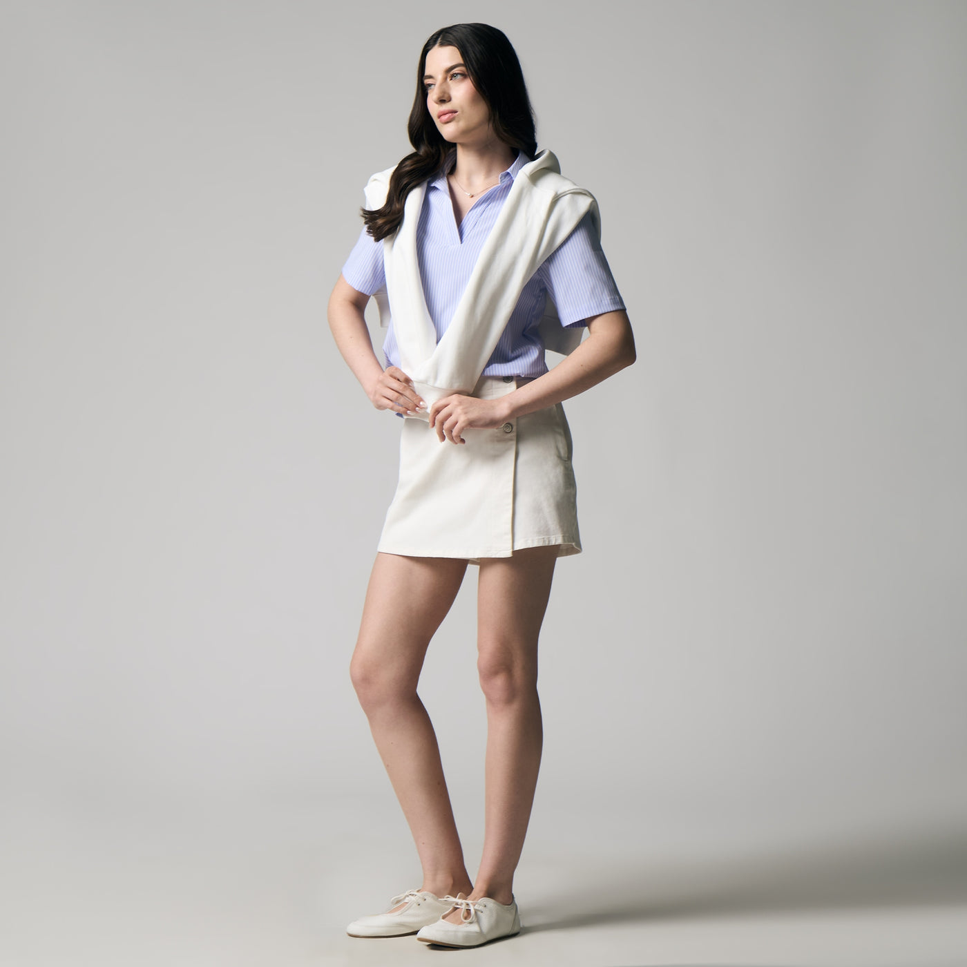 987476-Blue (2).jpg
