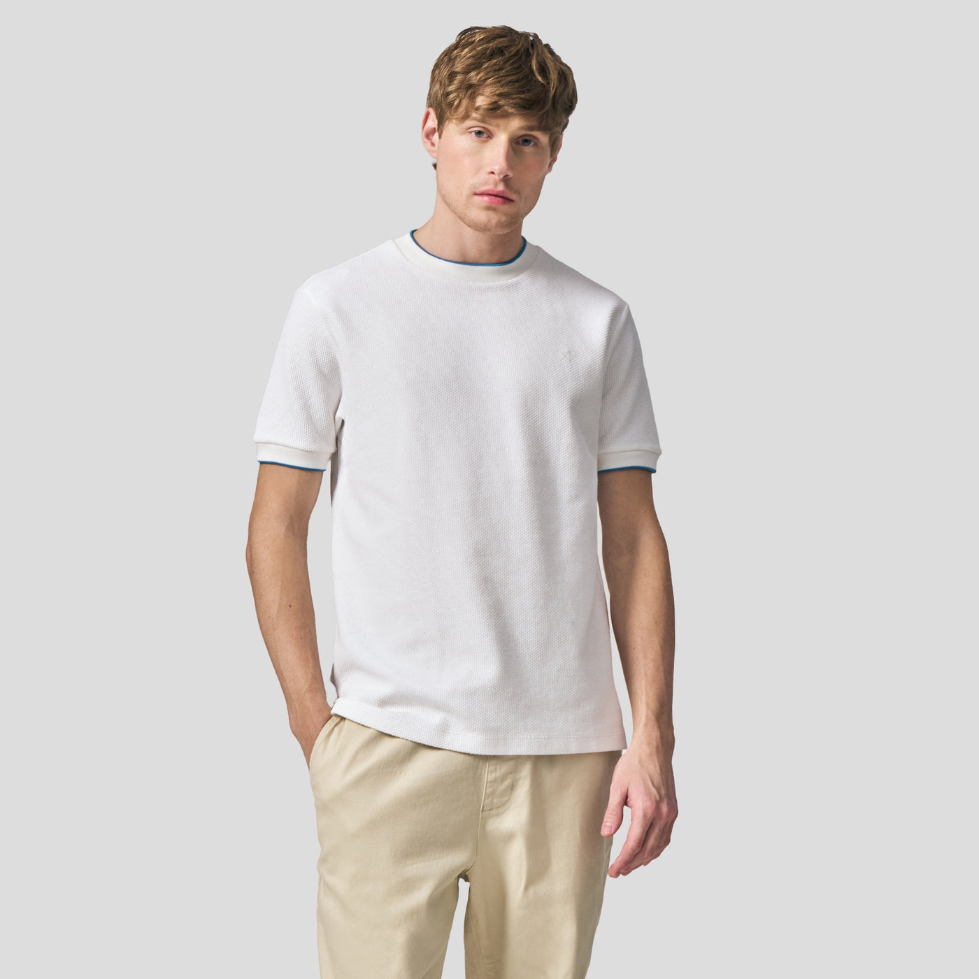 988914-Off White (4).jpg