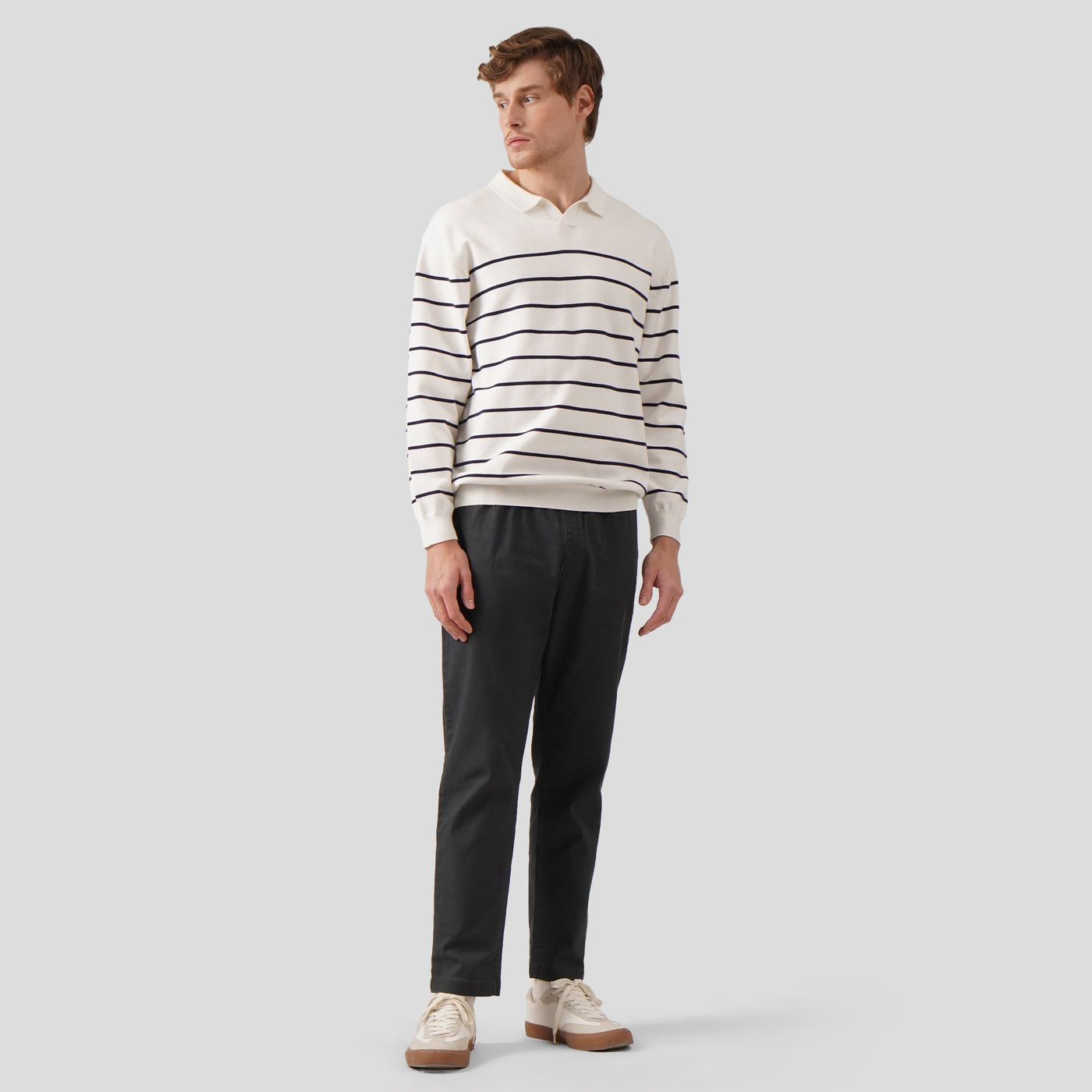 989378-Off White (1).jpg