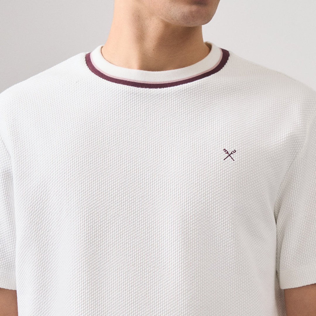 Regular Fit T-Shirt With Multiple Contrast Tipping Detail In Popcorn Knit