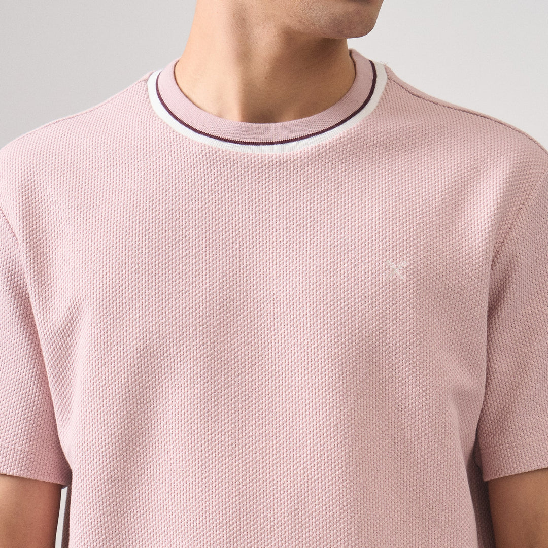 Regular Fit T-Shirt With Multiple Contrast Tipping Detail In Popcorn Knit