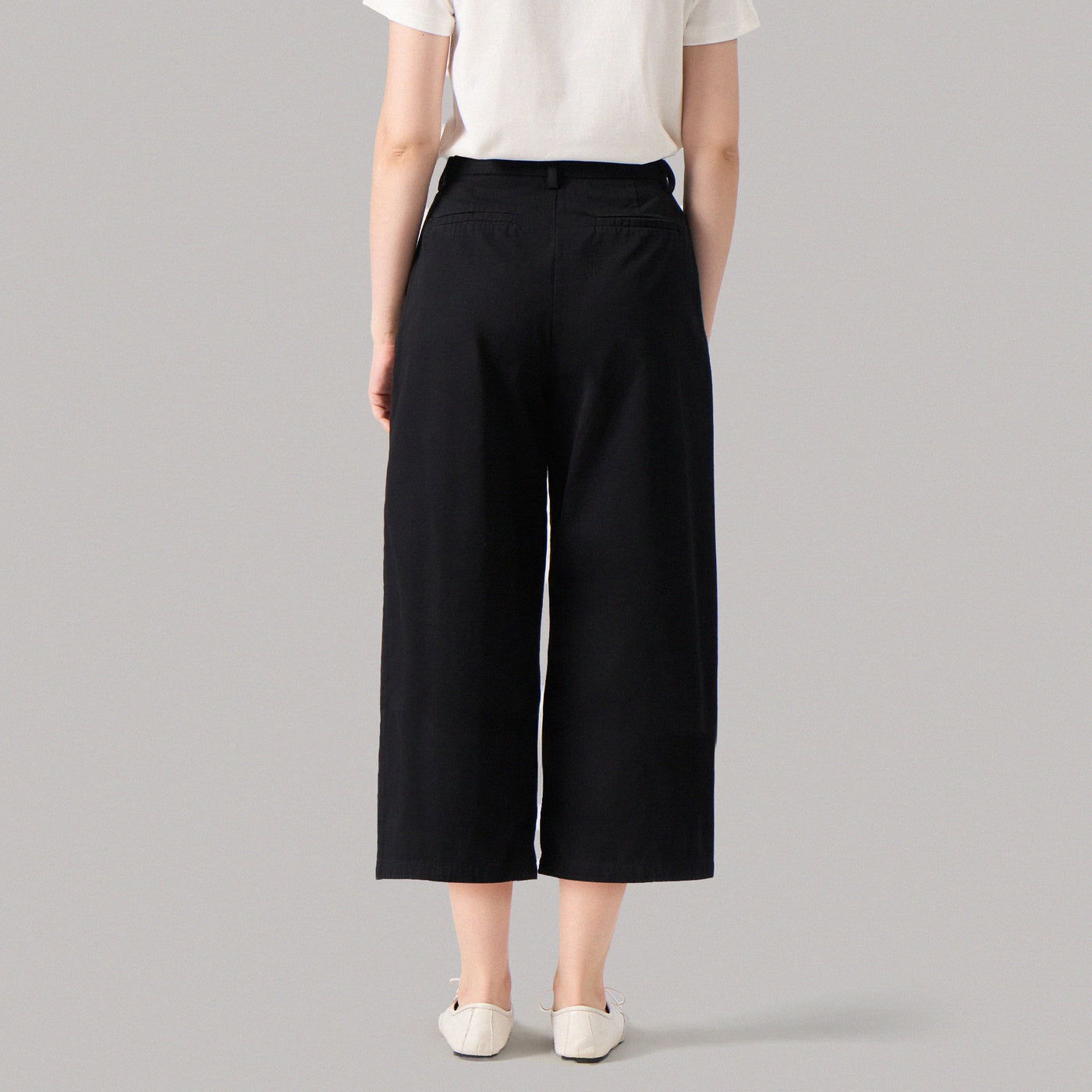 989873-Black (1).jpg