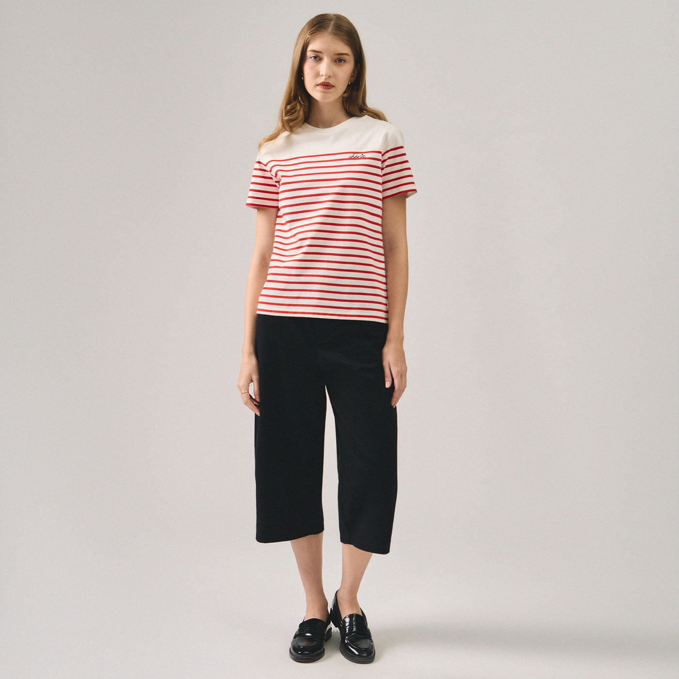 989967-Red (1).jpg