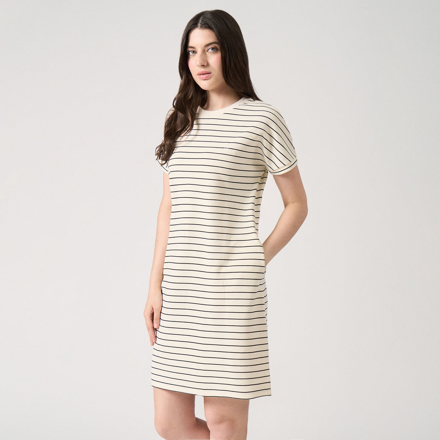 990192-Off White (6).jpg