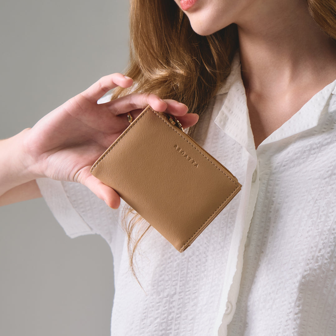 Card Case With Coin Compartment