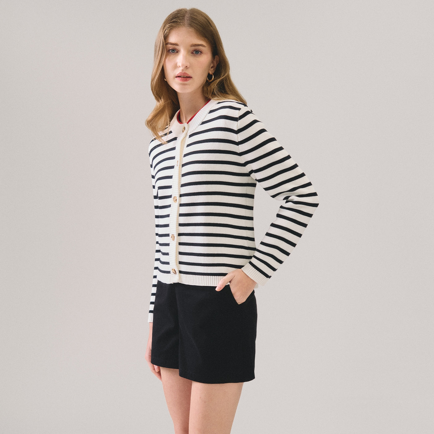 990668-Off White (4).jpg