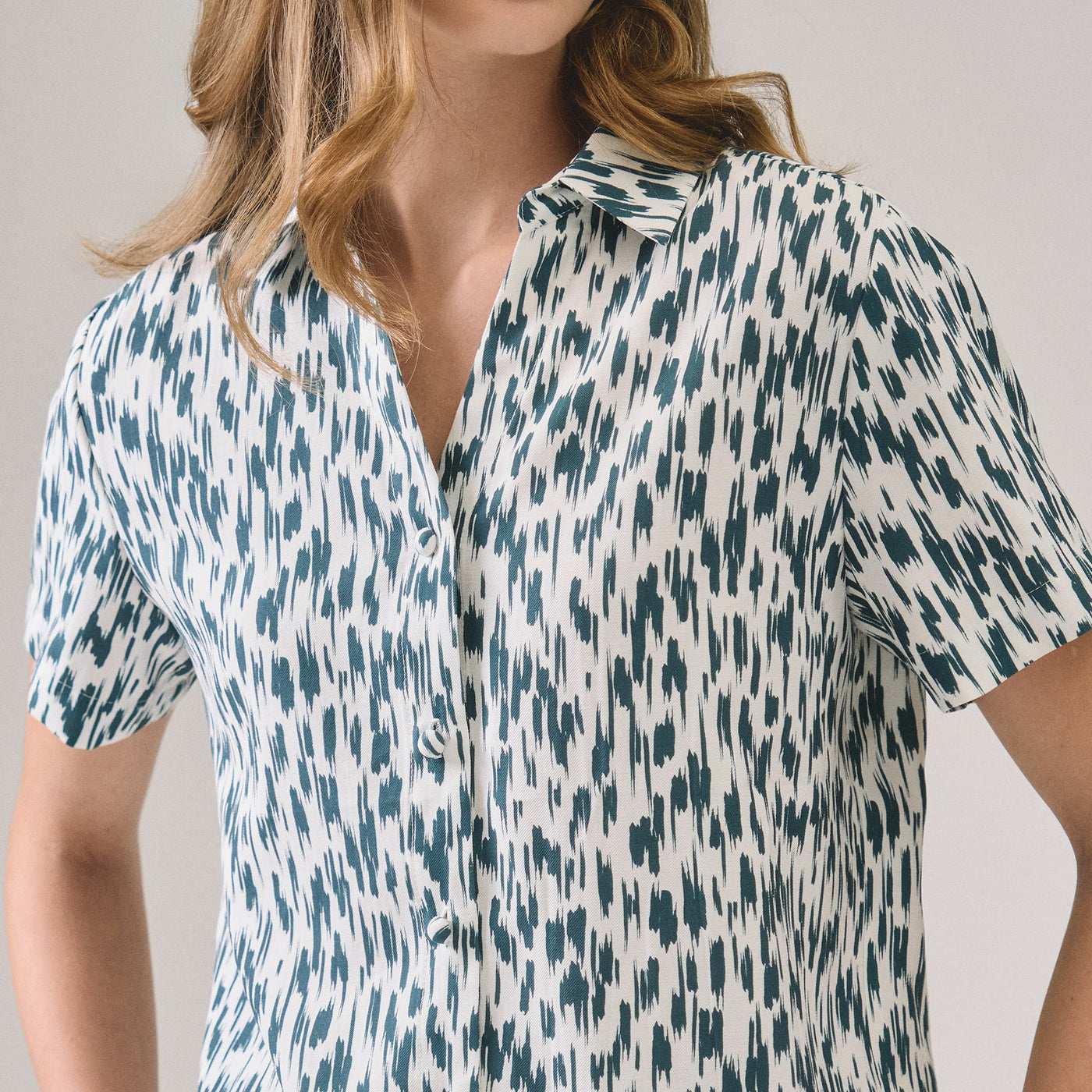 990744-Green (1).jpg