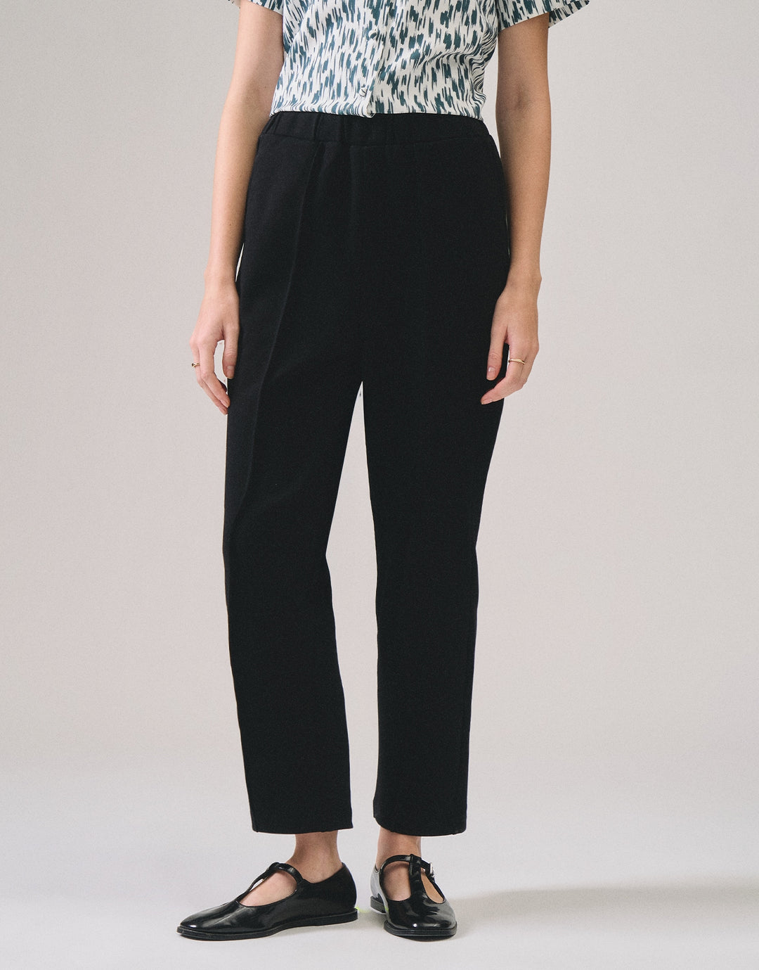 990746-Black (3).jpg