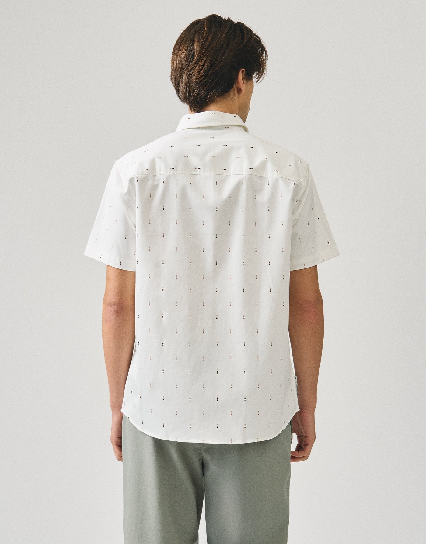 990870-Off White (4).jpg