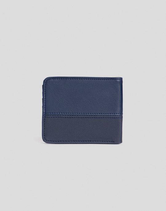 Bi-Fold Wallet With Metal Oar