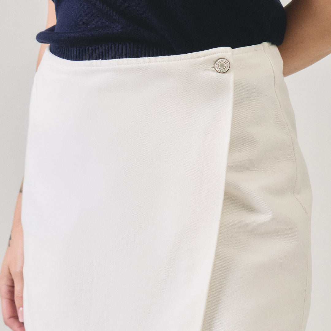 992125-White (1).jpg