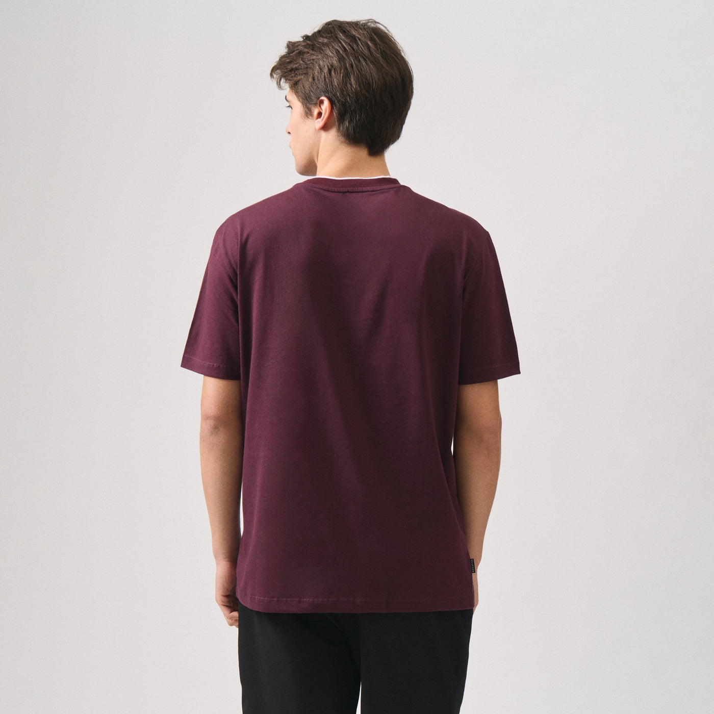992451-Burgundy (1).jpg