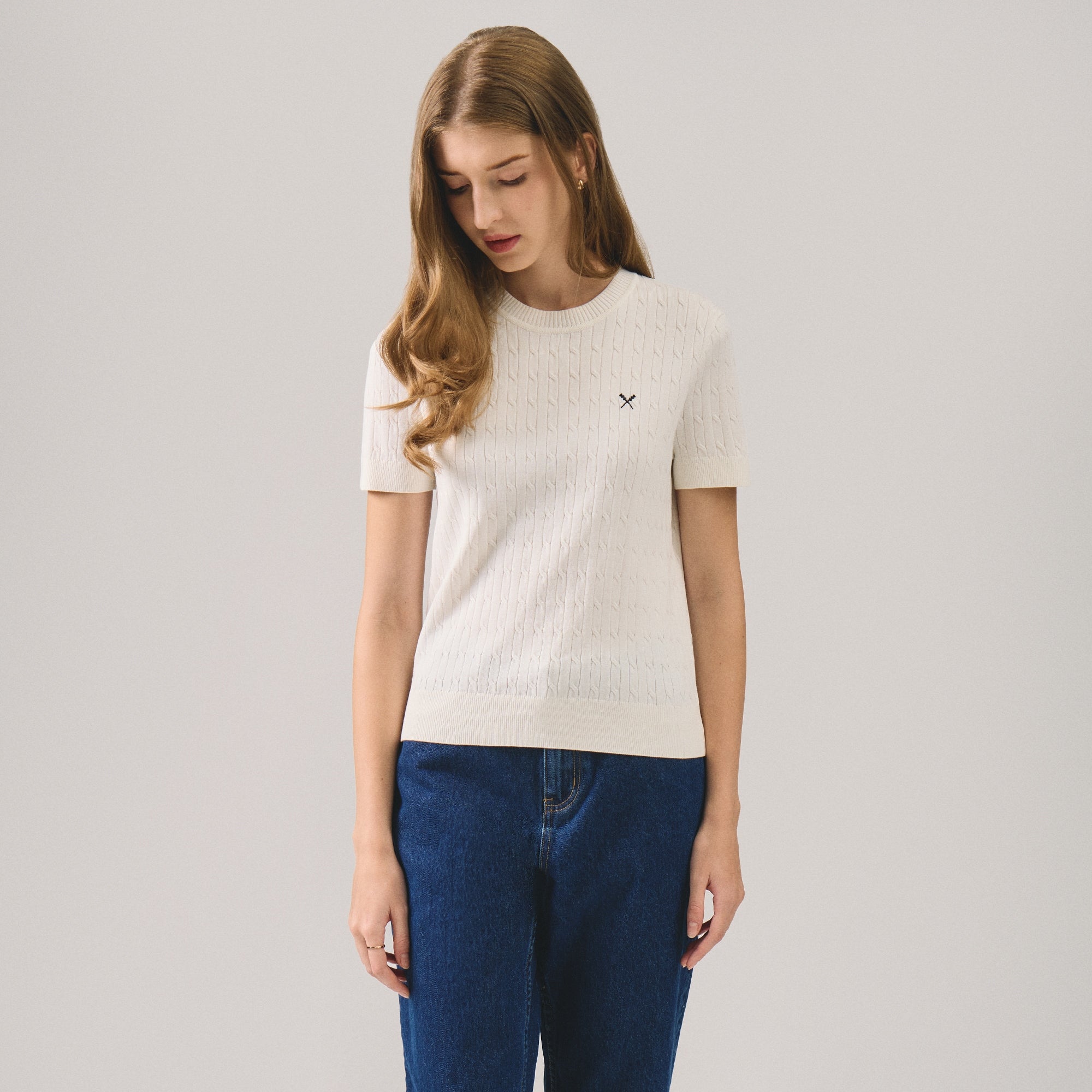 992542-Off White (1).jpg