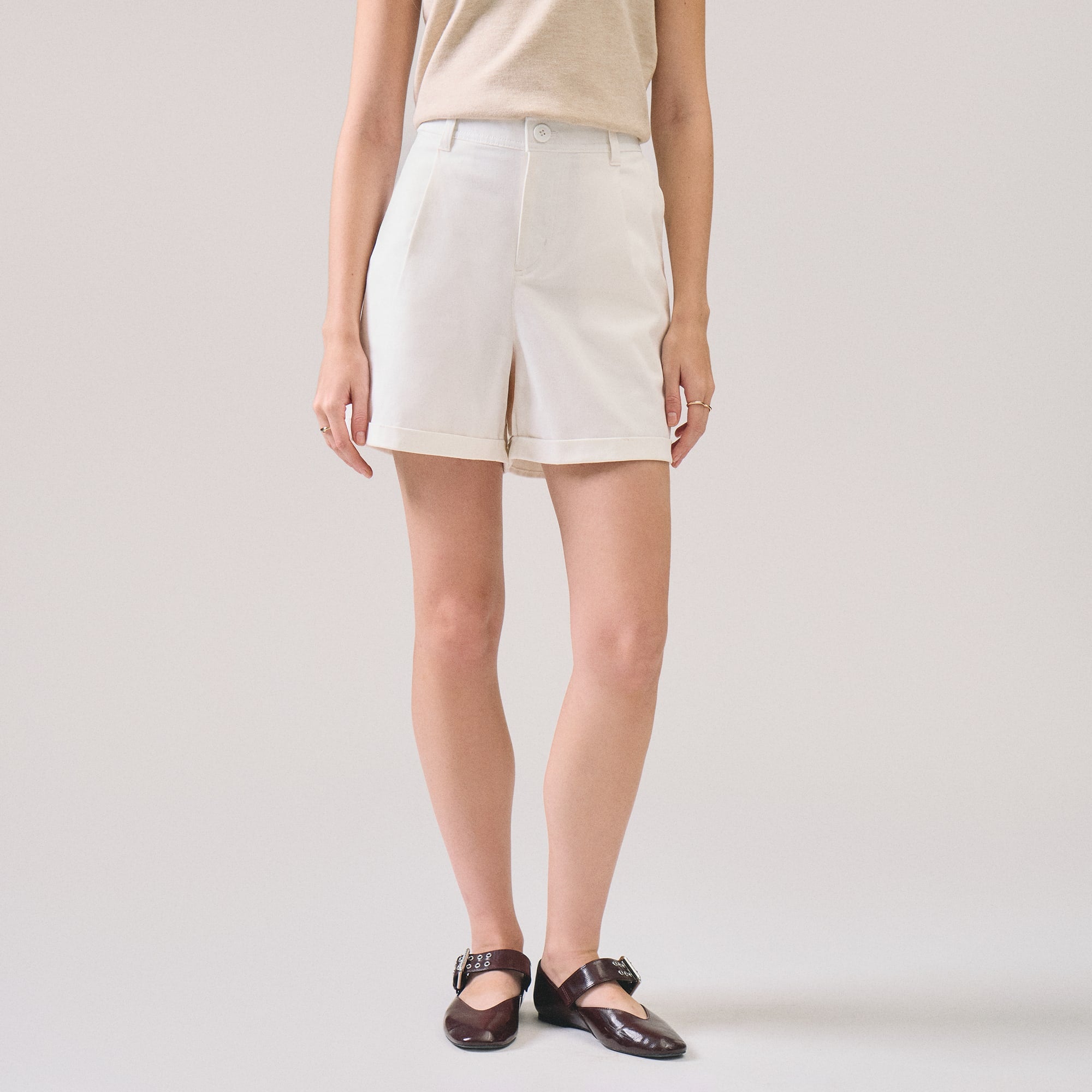 992640-White (3).jpg