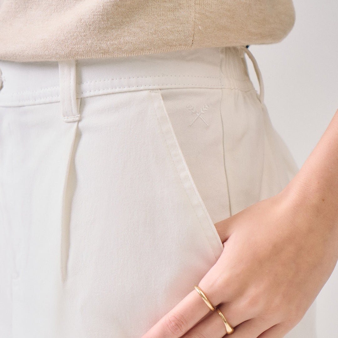 992640-White (5).jpg