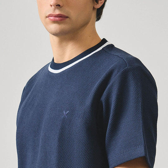 Regular Fit T-Shirt With Contrast Piping Detail In Textured Knit