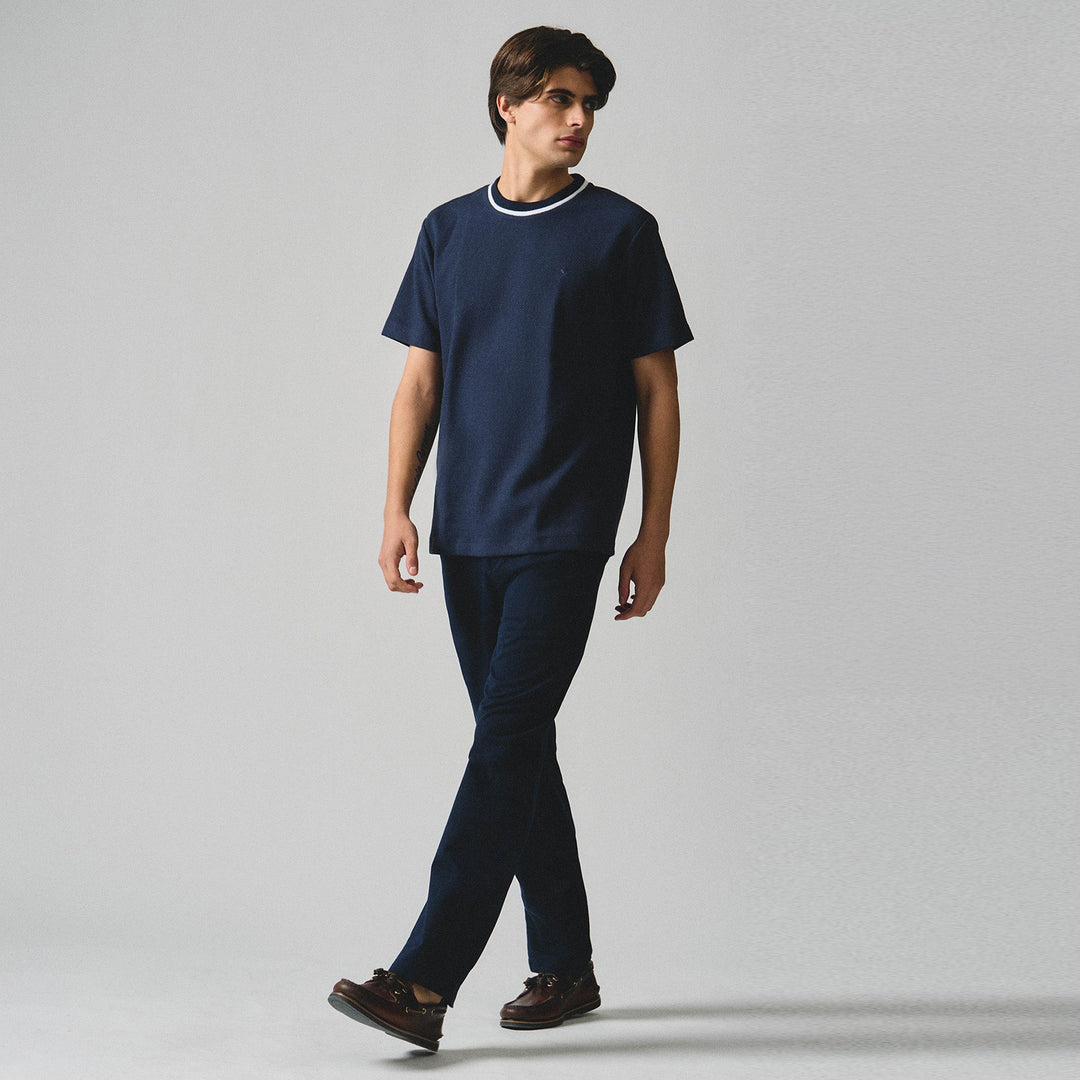 Regular Fit T-Shirt With Contrast Piping Detail In Textured Knit