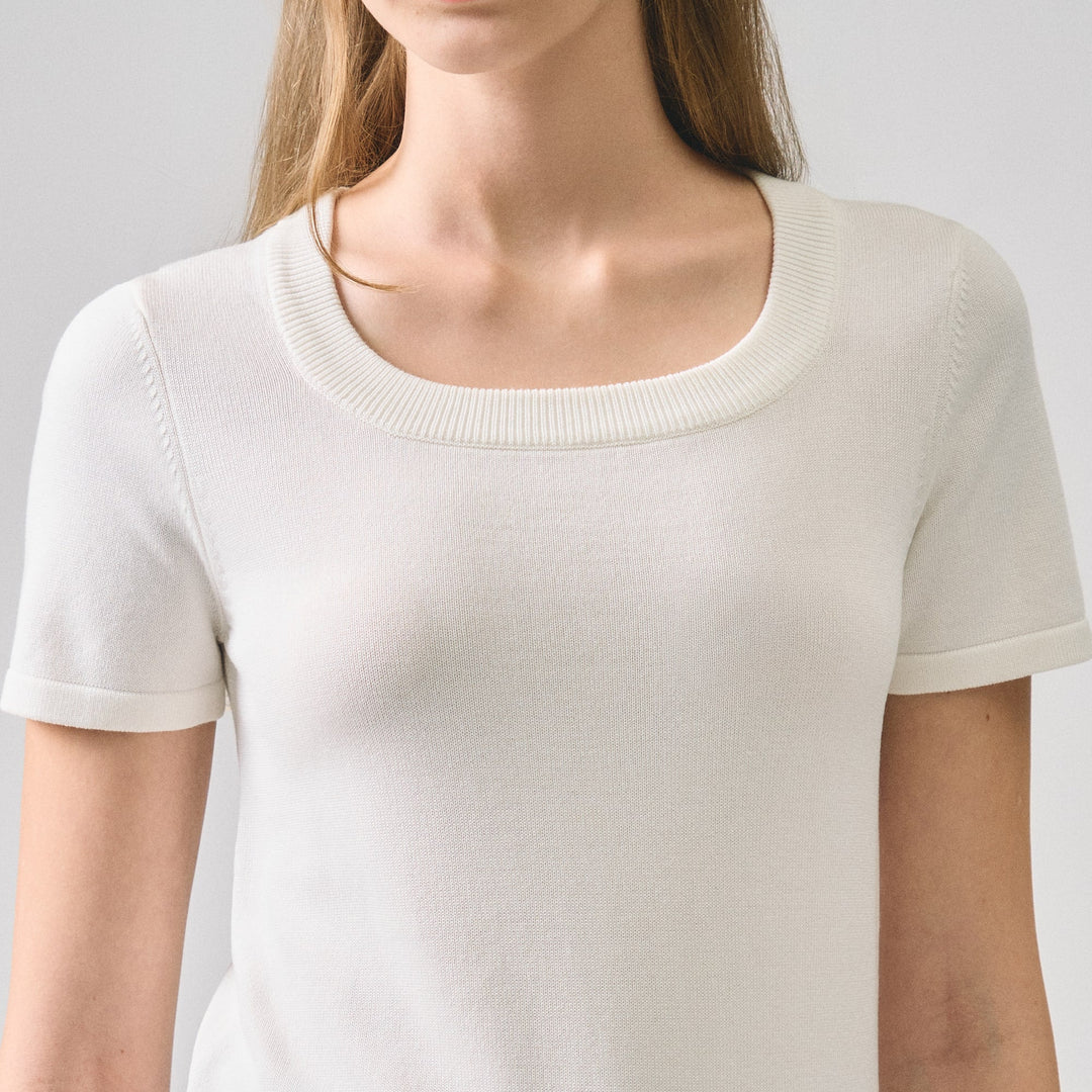 Scoop Neck Knit Top