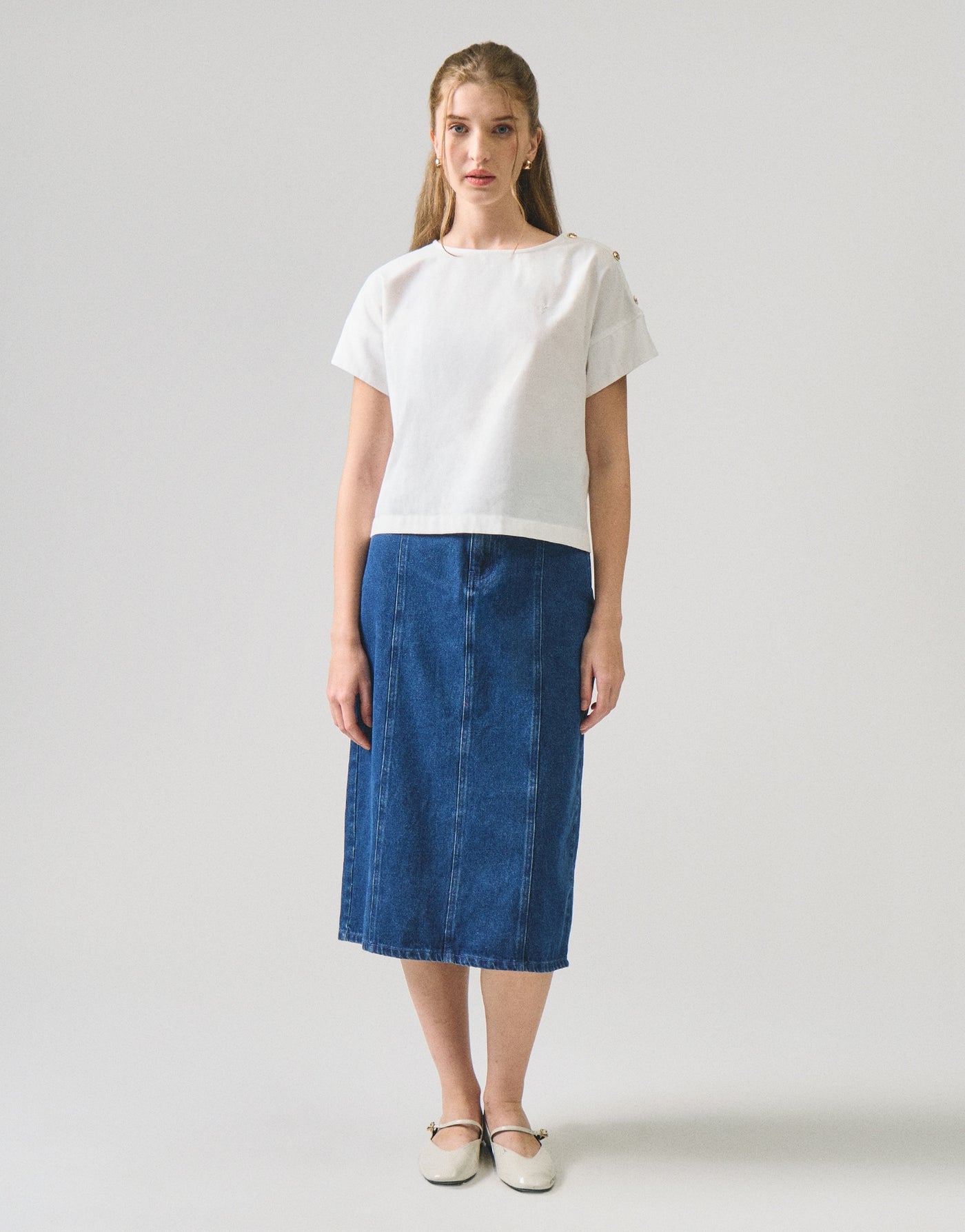 992997-Off White (2).jpg