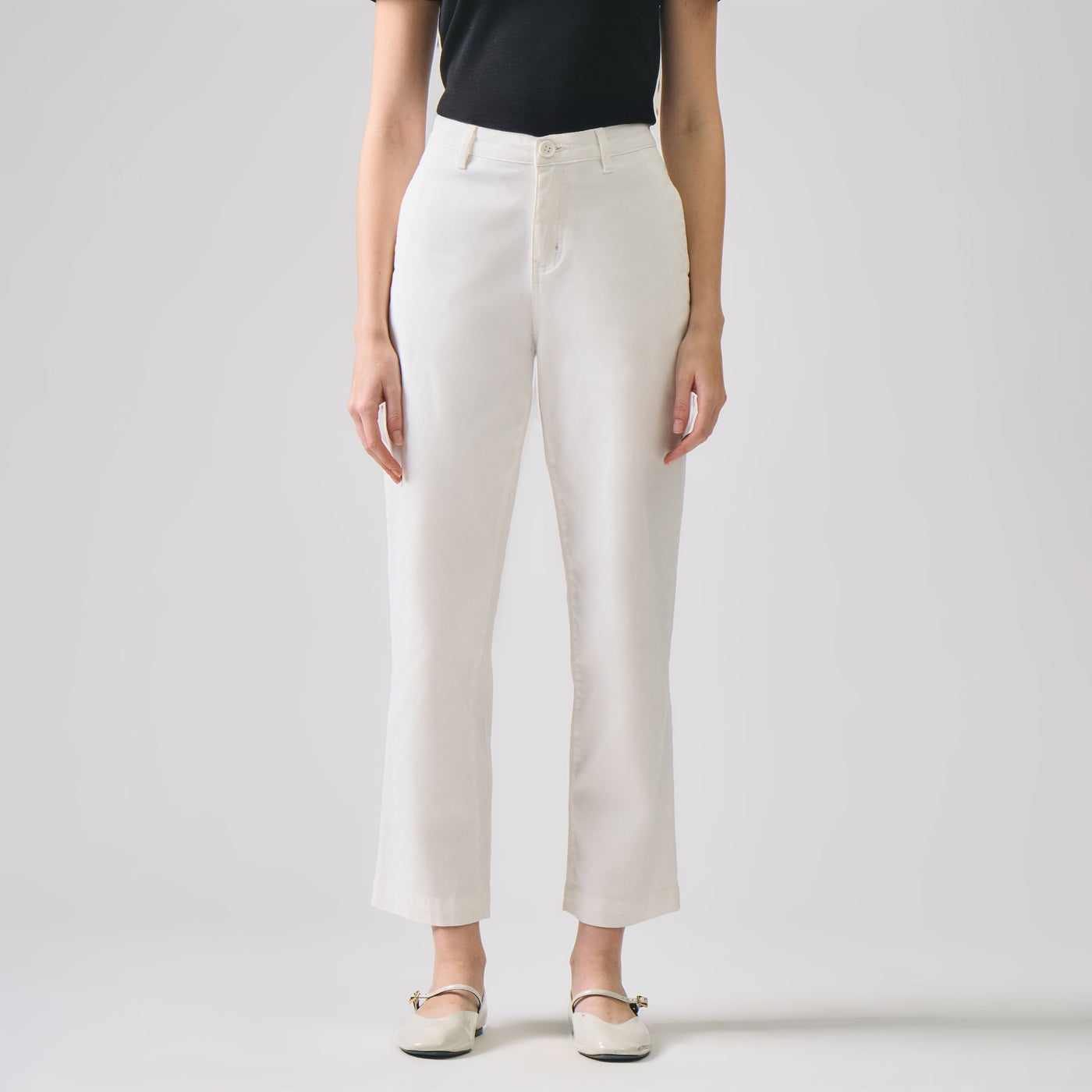 993091-Off White (2).jpg