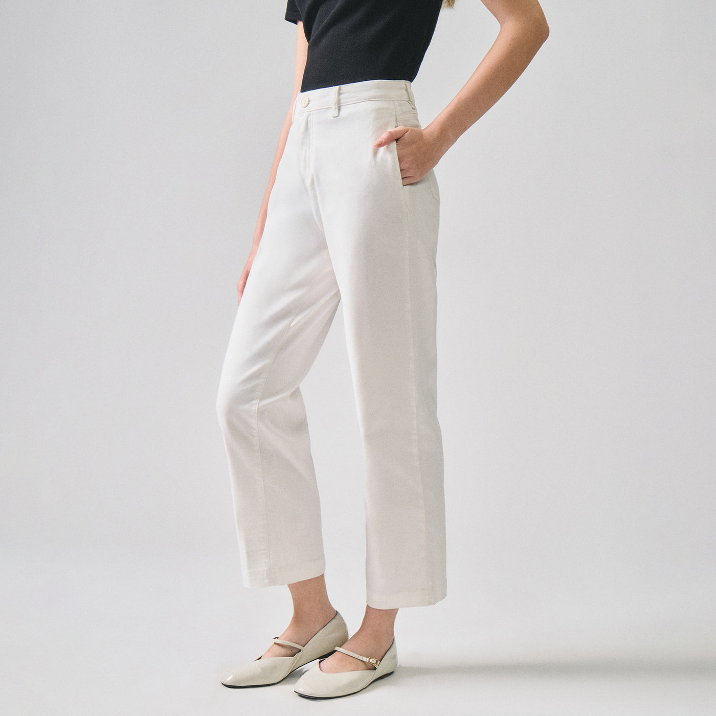 993091-Off White (4).jpg