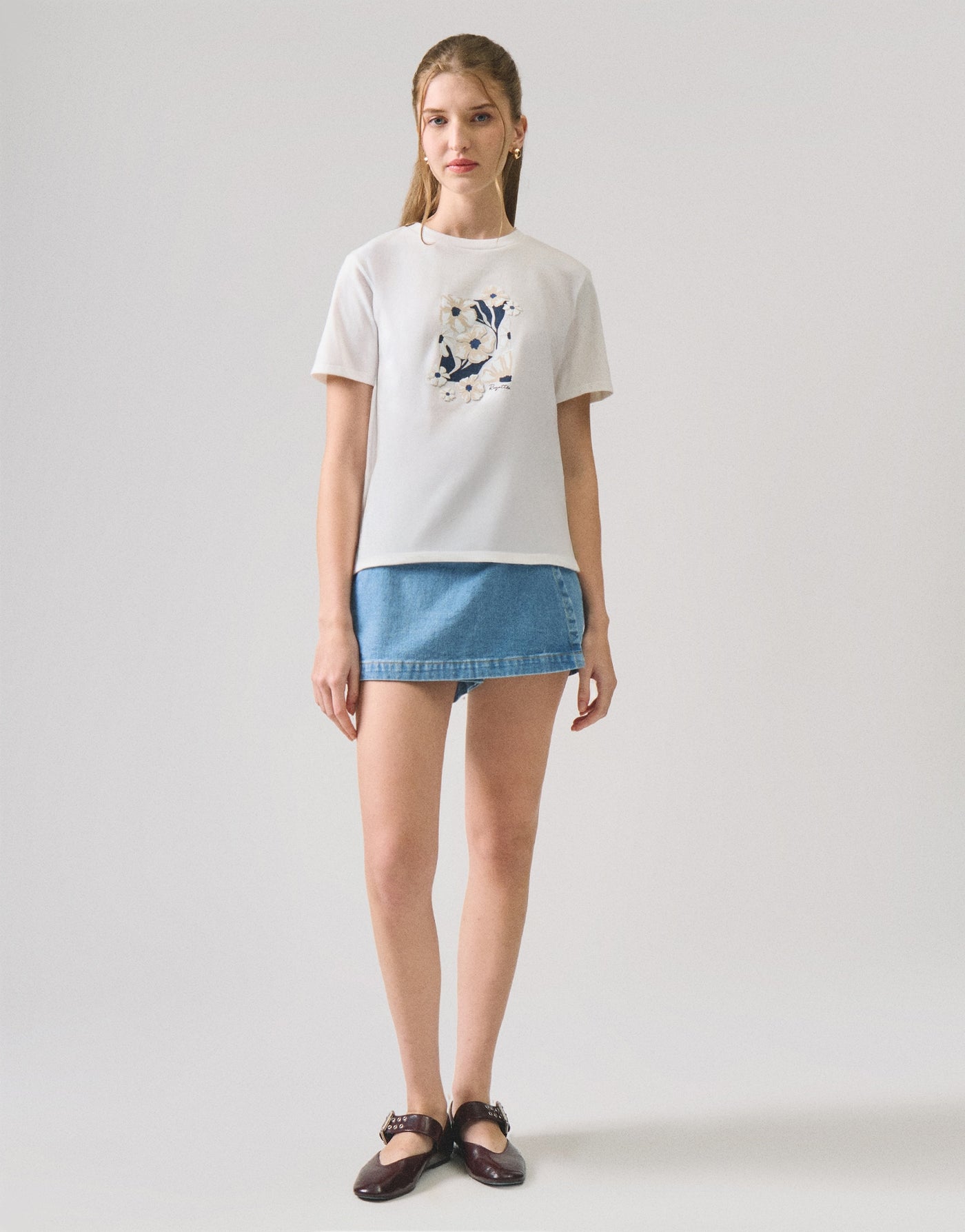 993331-Off White (3).jpg