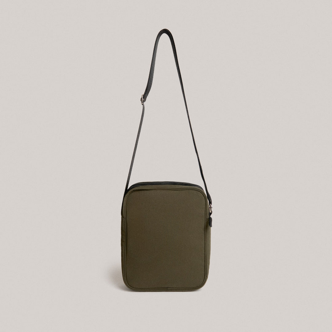 994413-Olive (5).jpg