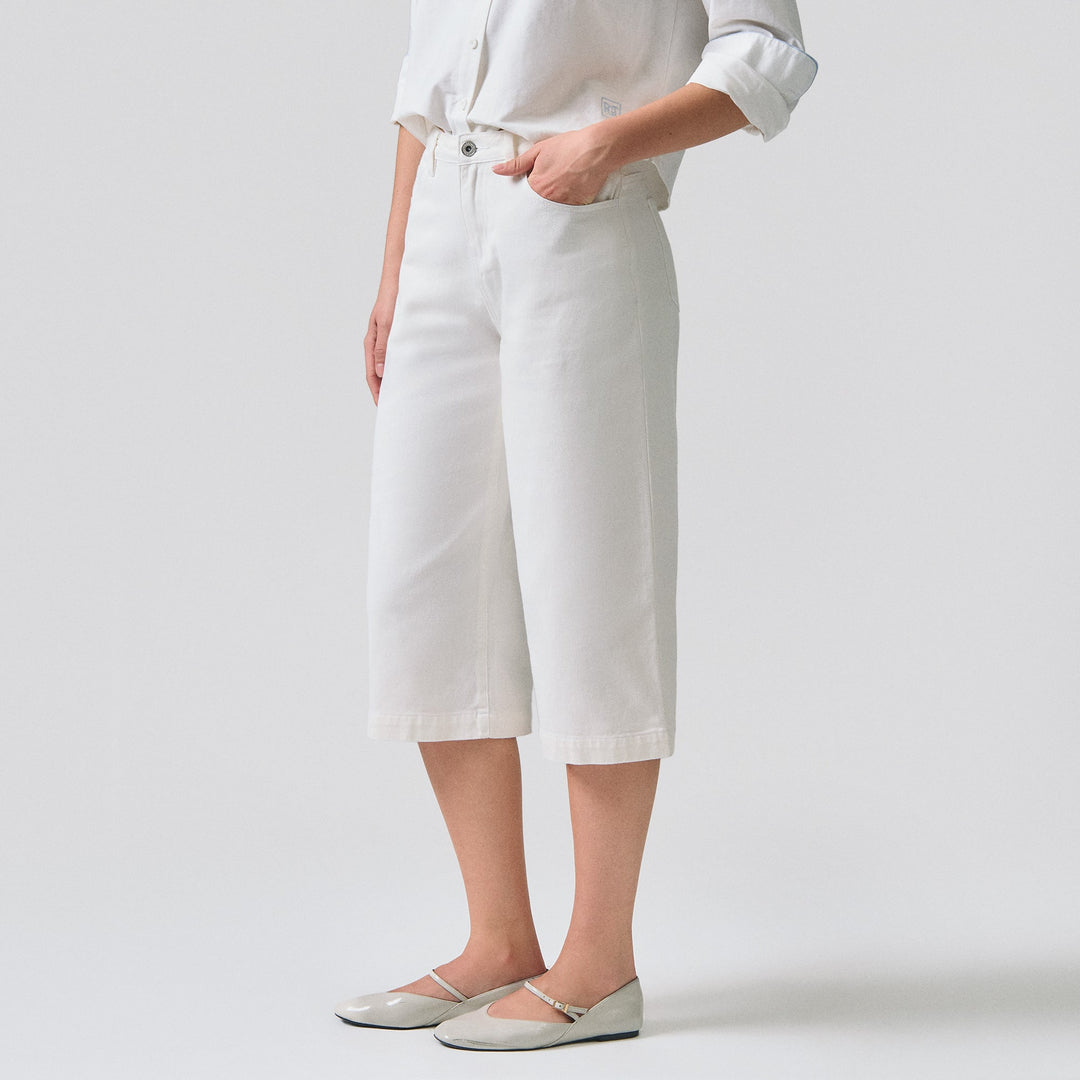 994911-Off White (2).jpg