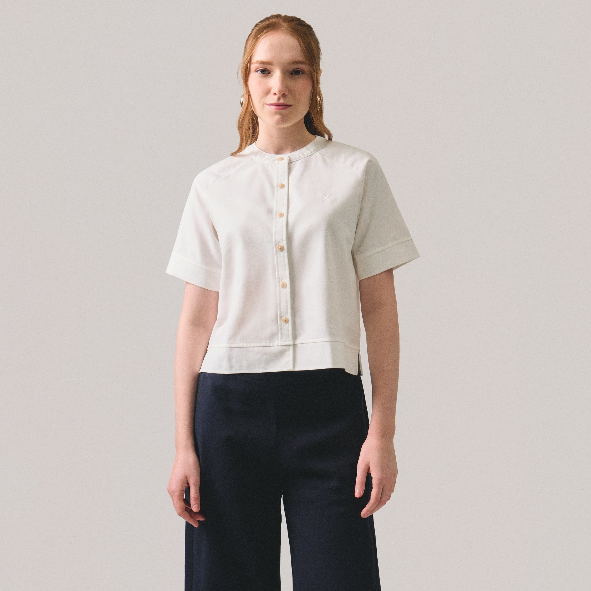 994925-Off White (3).jpg