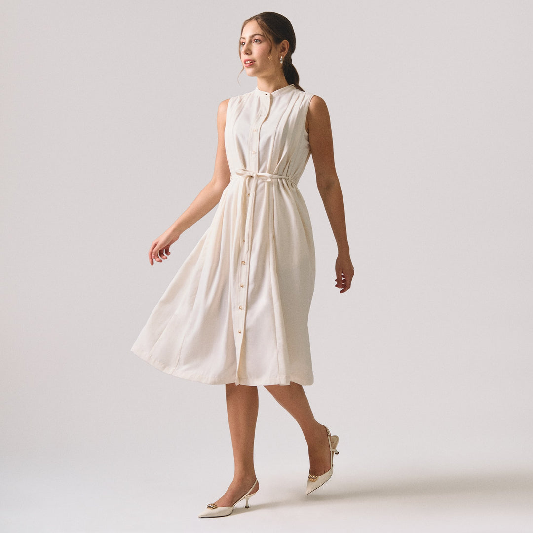 994928-Off White (1).jpg