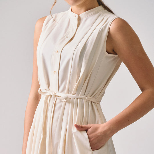 994928-Off White (3).jpg