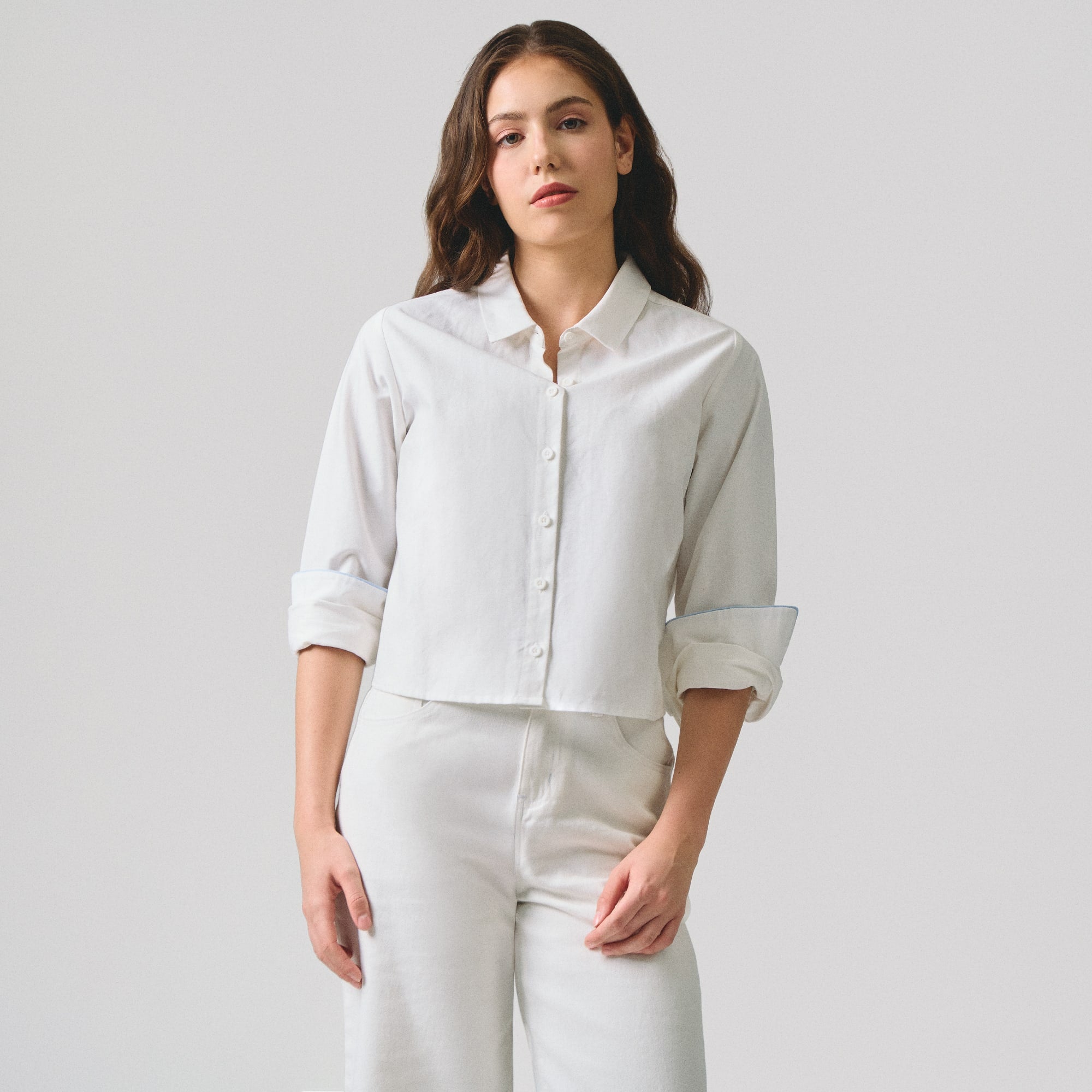 994935-Off White (3).jpg