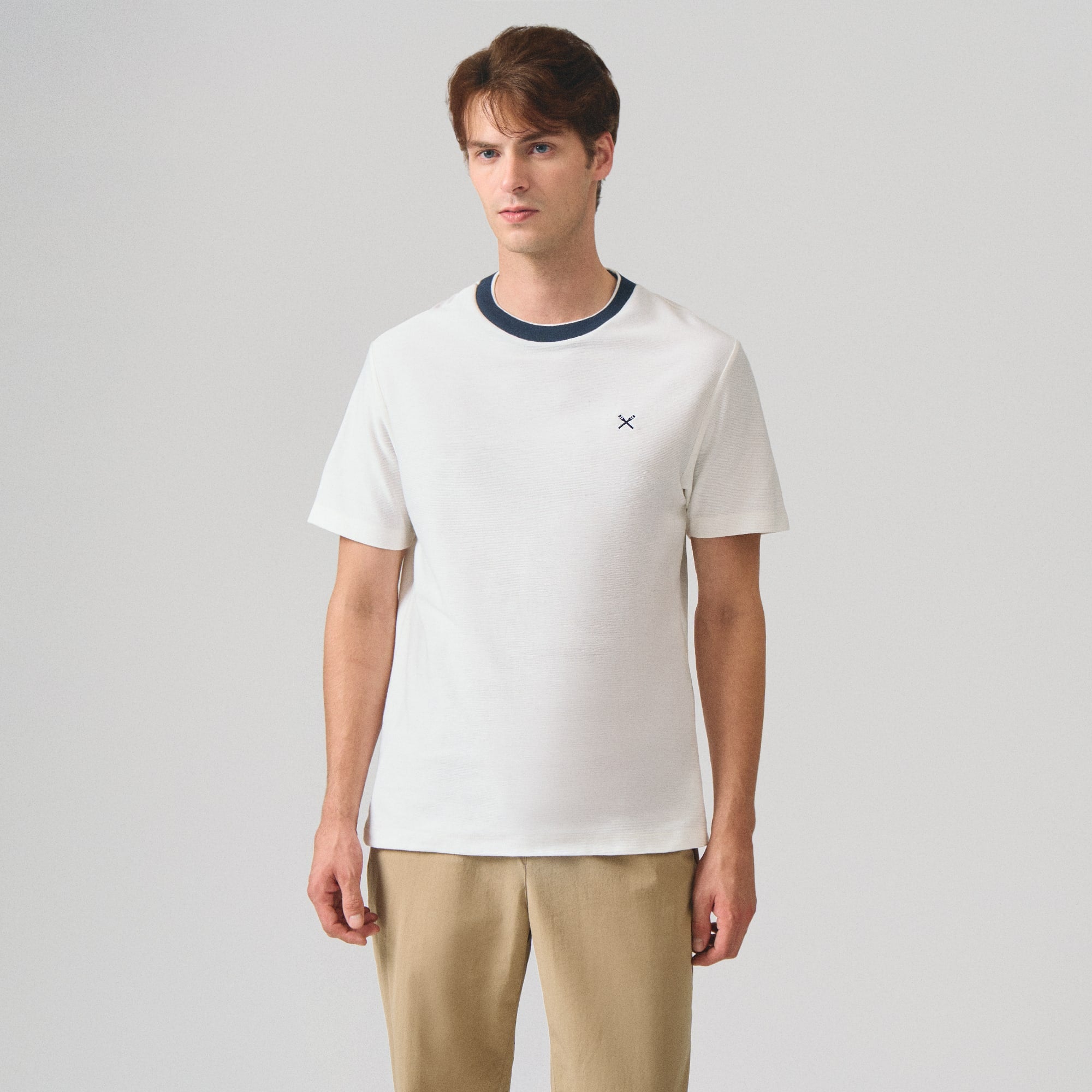 994982-Off White (2).jpg