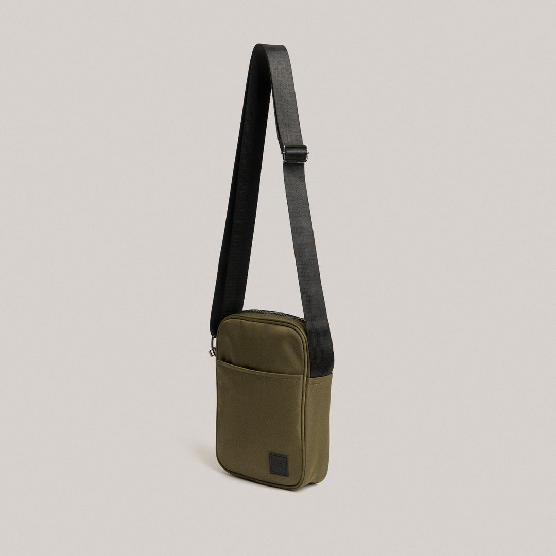 995510-Olive (3).jpg