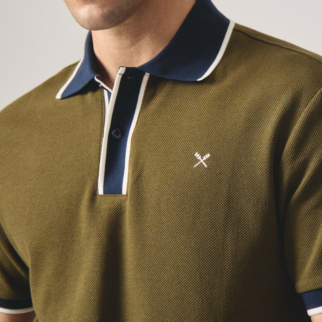 Regular Fit Polo Shirt With Collar & Placket Tipping