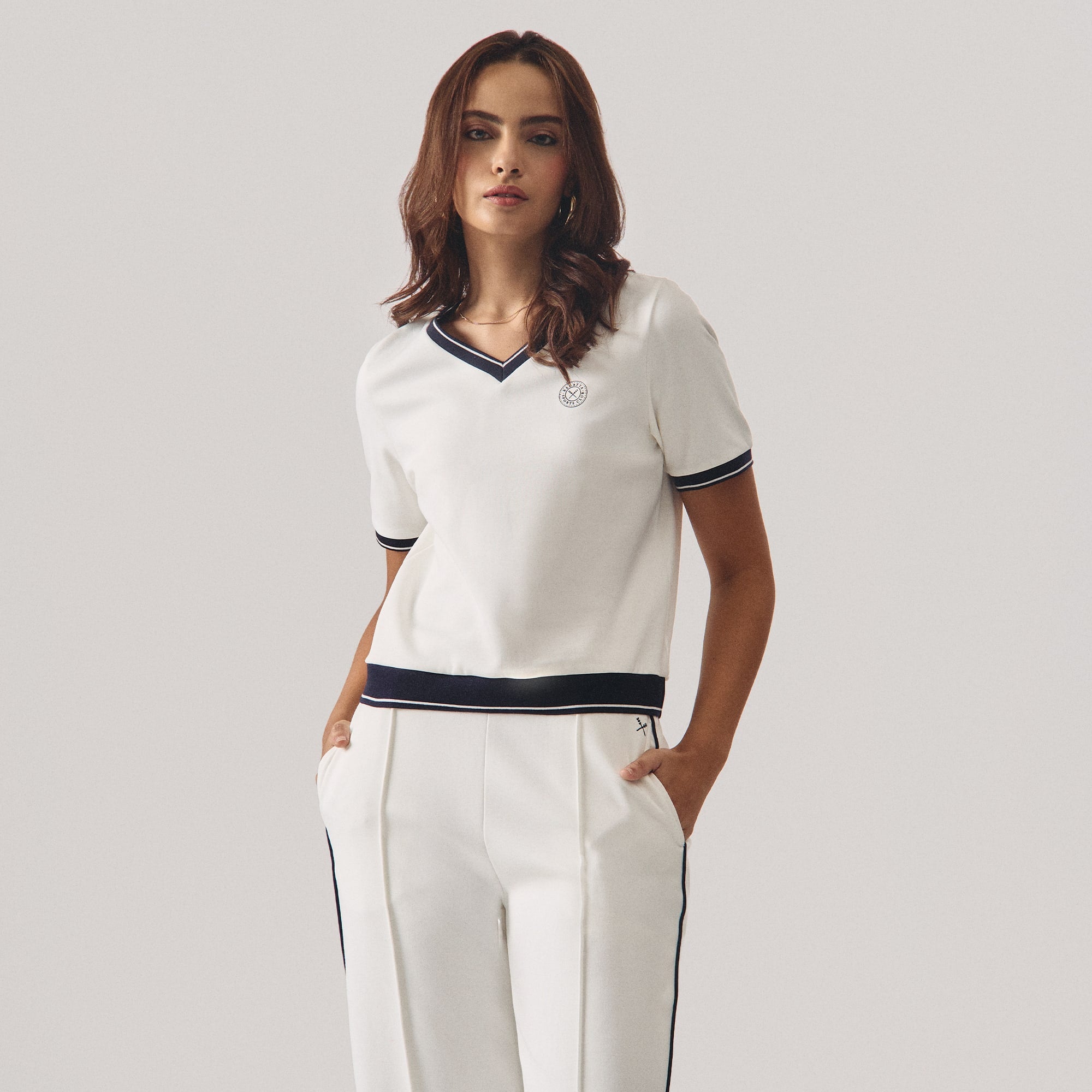 996168-Off White (5).jpg