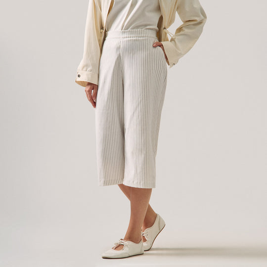 996603-Off White (1).jpg