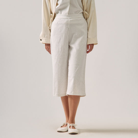 996603-Off White (2).jpg