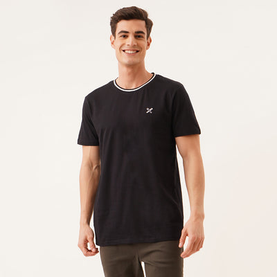 Tee With Contrast Neck Ribbing