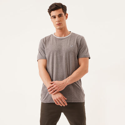 Tee With Contrast Neck Ribbing