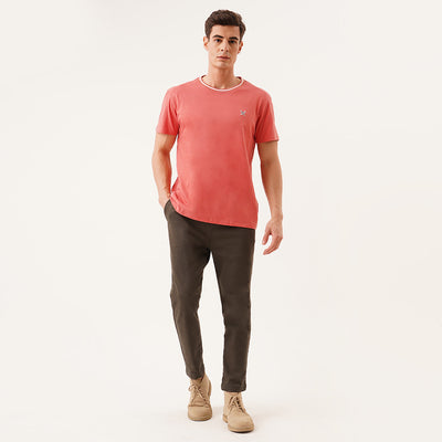 Tee With Contrast Neck Ribbing