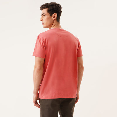 Tee With Contrast Neck Ribbing